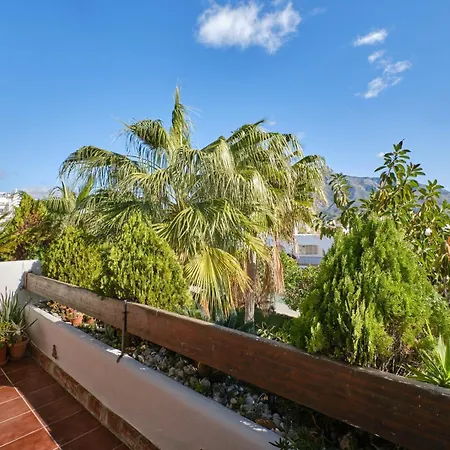 Cozy 3 Bed Duplex With Shared Swimming Pool In Nueva Andalucia Apartment